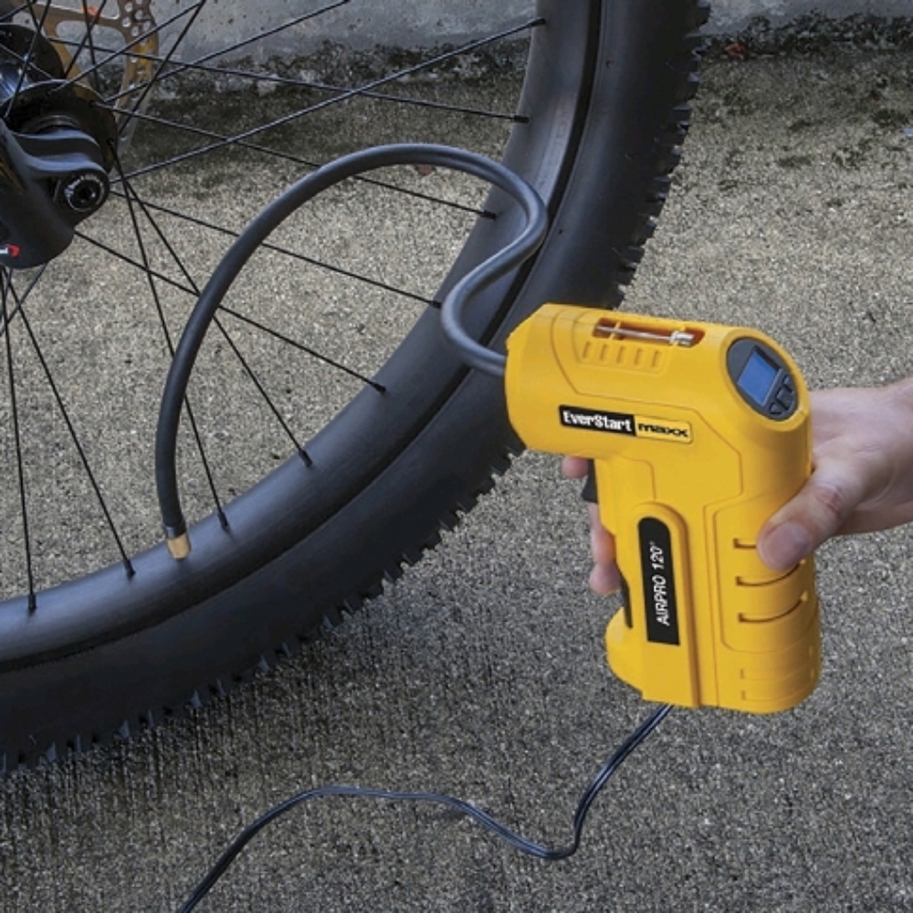 Everstart 120PSI Digital Inflator - Picture 7 of 8
